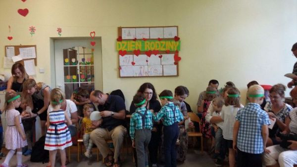 dzieĹ„ rodziny gr.II 014.jpg